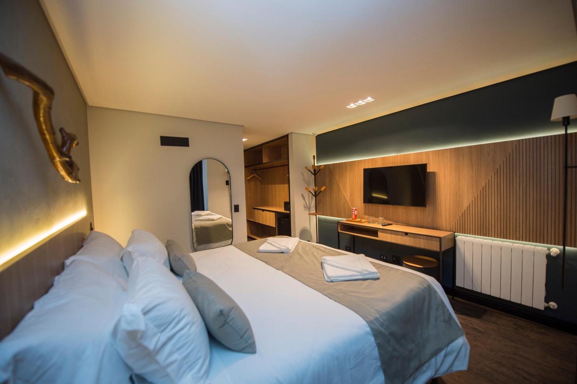 Pinot Hotel Campos do Jordão エクステリア 写真